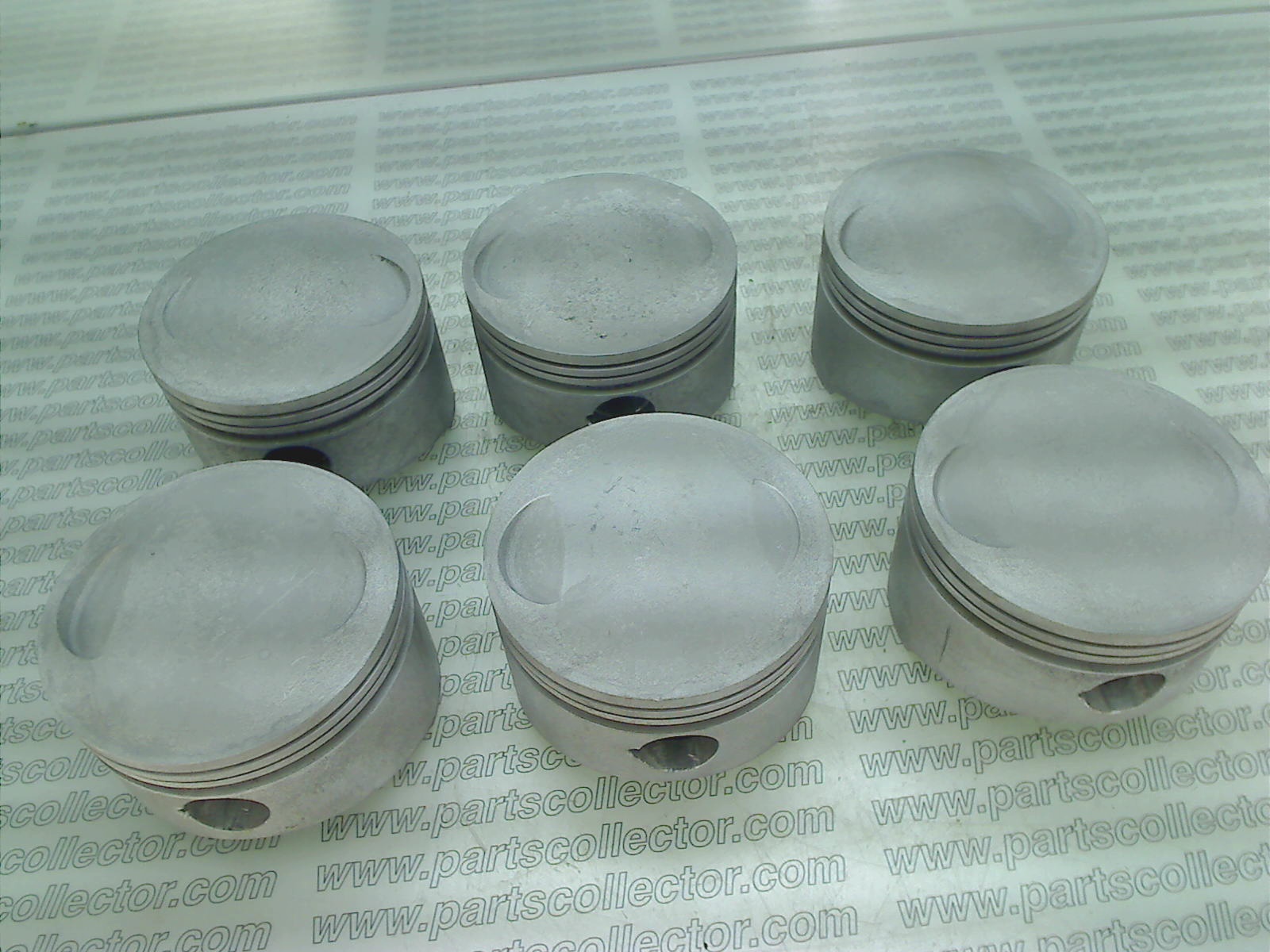 SET OF 6 PISTONS